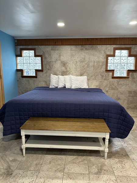 Rm 10 - Ground Level Photo 1